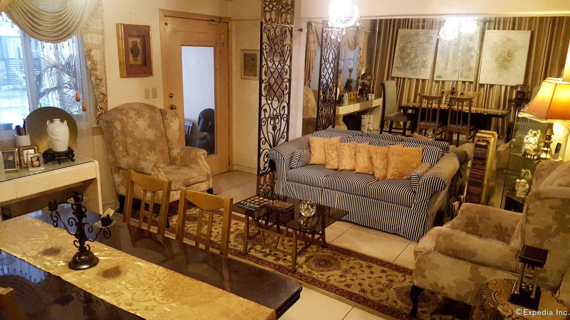 Casa Amapola Manila Bed & Breakfast Тагуиг Екстериор снимка